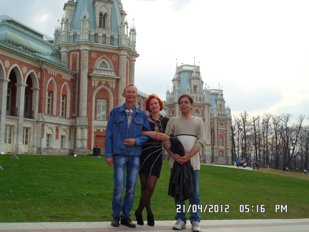 Мы в Царицыно,  апрель 2012 г